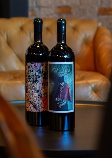 Gifts for wine enthusiasts